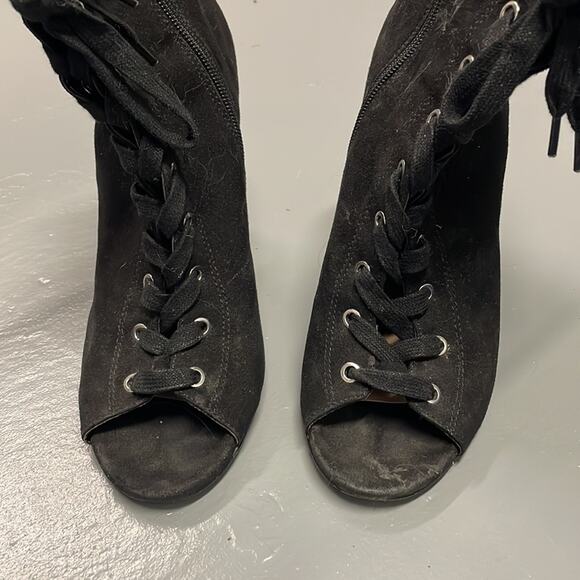 Lace Up Black Heels Size 7.5 - Picture 2 of 6